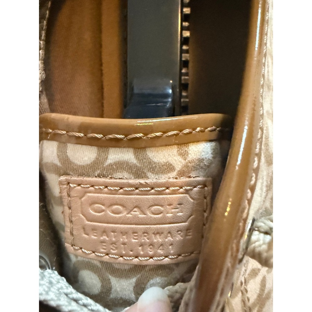 Pre- Loved Coach Edith Signature Canvas Sneakers Tan Brown Logo Women's Size 8M - Picture 13 of 16